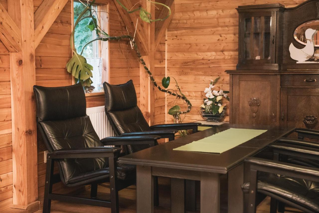 Agroturystyka Pod Modrzewiami Nowy Tomyśl Exterior foto